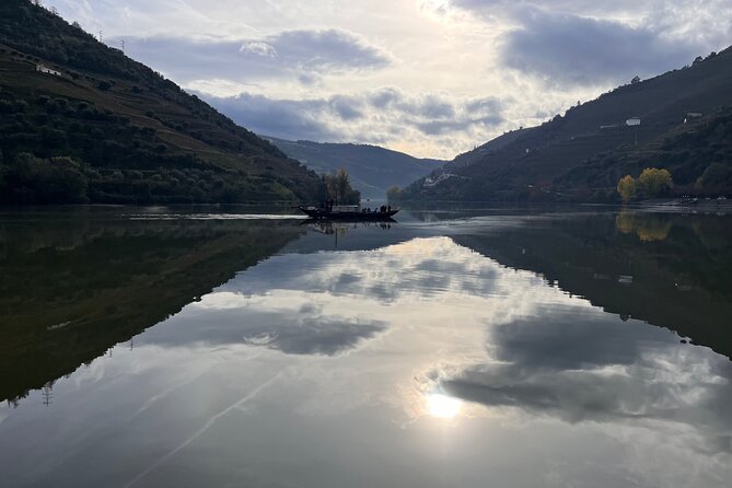 Private Tour From Porto To Douro Valley With River Boat Ride - The morning start: 8:30 pickup and a guided orientation drive