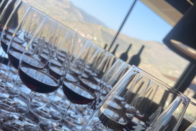 Private Tour From Porto To Douro Valley With River Boat Ride - Pinhão lunch: small-group feel and unlimited Douro DOC wines