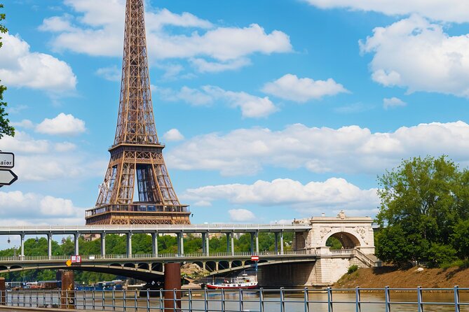 Retro Side-Car Tour in Paris and River Cruise - The Île de la Cité Island Loop (Plus a Few Curveballs)