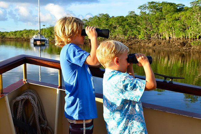 River Cruise - Photo Stops and How to Get Your Best Views