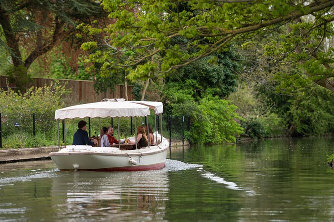 River Cruise with Three Course Riverside Restaurant Dining - From Folly Bridge to the water: what this Oxford cruise-dinner really is