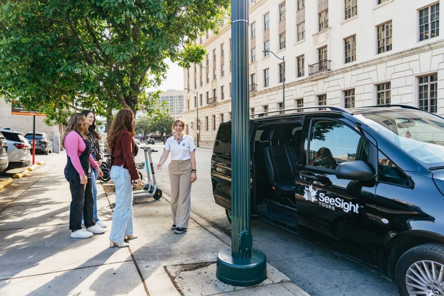 San Antonio: Premium Night Driving Tour with River Cruise - Alamo Plaza and La Villita: the stops that add meaning