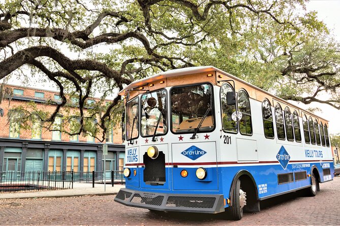 Savannah Land & Sea Combo: City Sightseeing Trolley Tour with Riverboat Cruise - Comfort and timing: your small prep can save big hassle