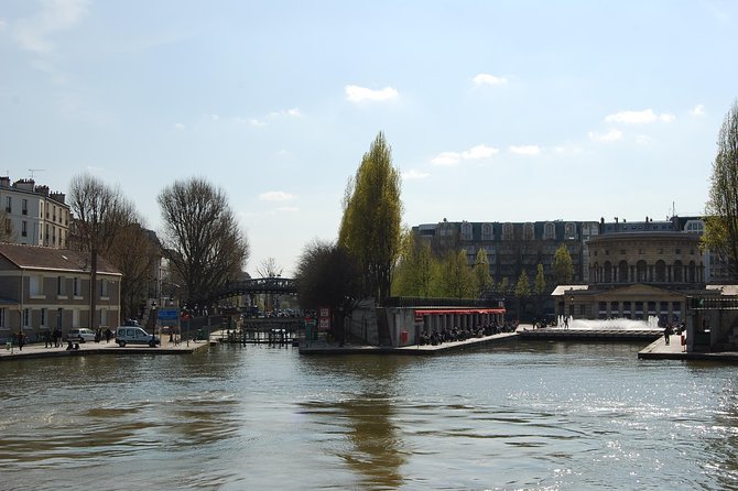 Seine River Cruise and Paris Canals Tour - Through the Place de la Bastille Tunnel: The Most Different Part of the Trip
