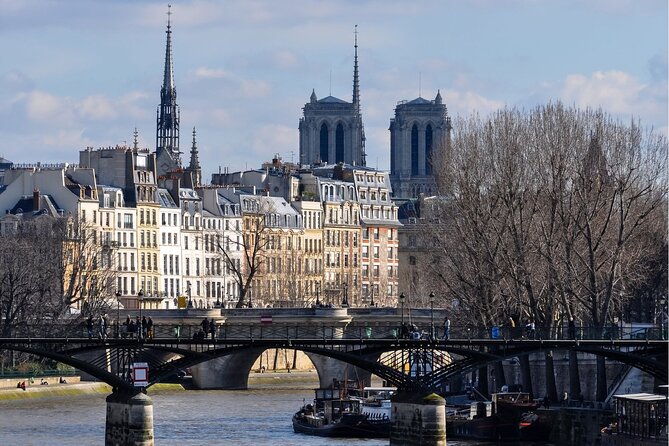 Seine River Cruise flexible ticket with Audio in Paris - 1 Hour - Onboard Comfort, Clean Boats, and the Snack Reality Check