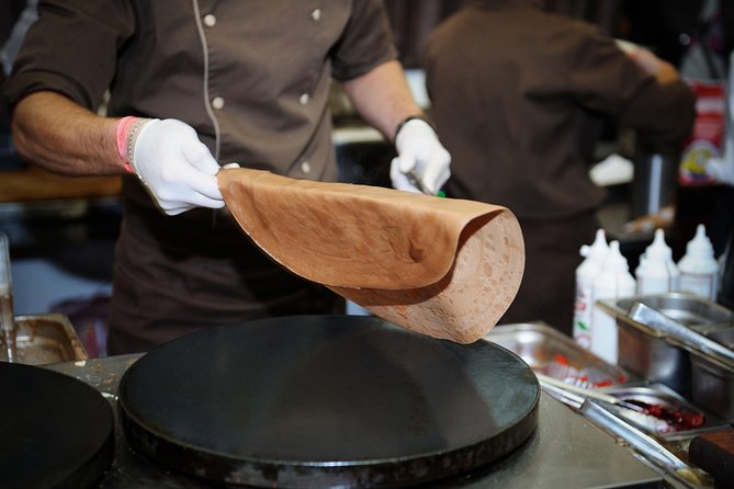Seine River Cruise & French Crepe Tasting by the Eiffel Tower - Where You Board: Bateaux Parisiens at Port de la Bourdonnais