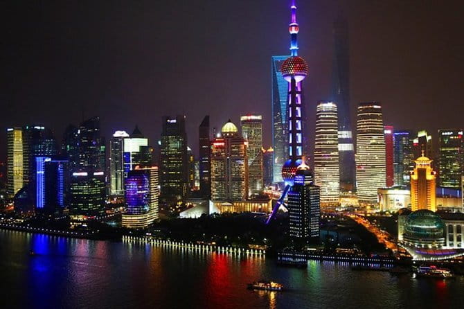 Shanghai by Night with Fine Local Dinner and VIP River Cruise Experiences - Who this tour suits best (and who might want something different)