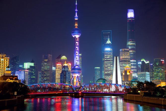 Shanghai Evening Tour: Huangpu River Cruise and Street Food - Key things that make this tour click