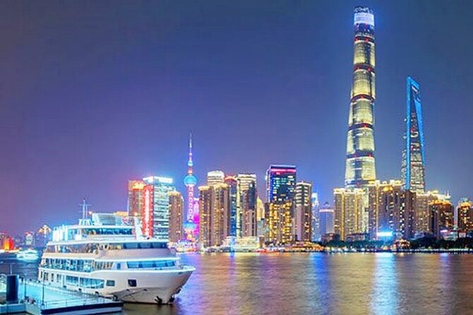 Shanghai Evening Tour: Huangpu River Cruise and Street Food - Stop 1: Fuzhou Road Cultural Street and the street-food tasting