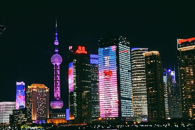 Shanghai Night River Cruise and Light Tour with Yuyuan Bazaar - Getting Prime Photos Without the Long-Line Stress