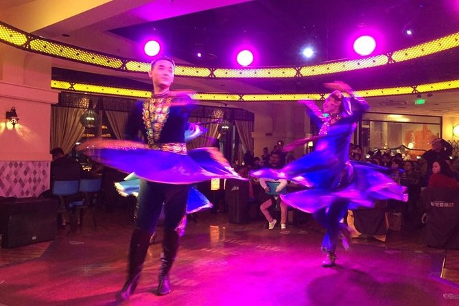 Shanghai Night River Cruise Tour with Xinjiang Style Dining Experience - Drinks, Comfort, and the Small Extras That Matter