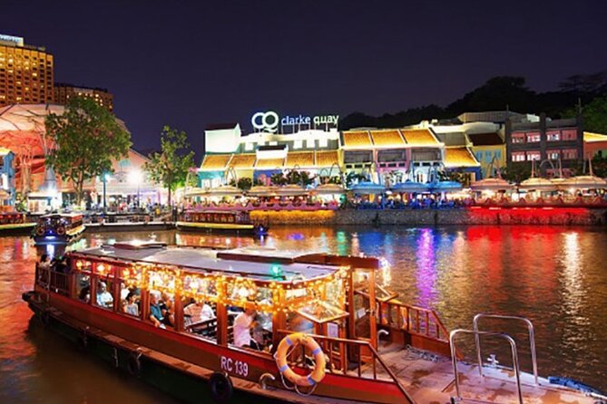 Singapore River Cruise E-Ticket - The Raffles landing marker and Merlion: your quick Singapore backstory
