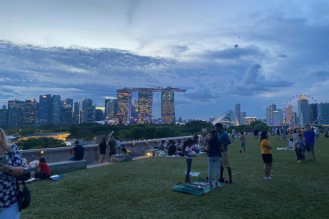 Singapore River Cruise with 2 Shows (4 hours) - Clarke Quay: the riverfront start that sets the mood