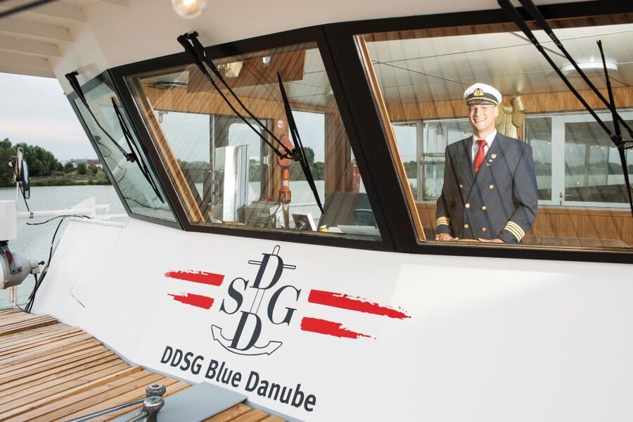 Vienna: 3.5-Hour Grand Danube River Cruise - Freudenau and Nussdorf Locks: Why the Boat Part Is the Point